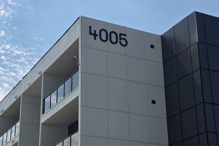 How big should my House Numbers be?