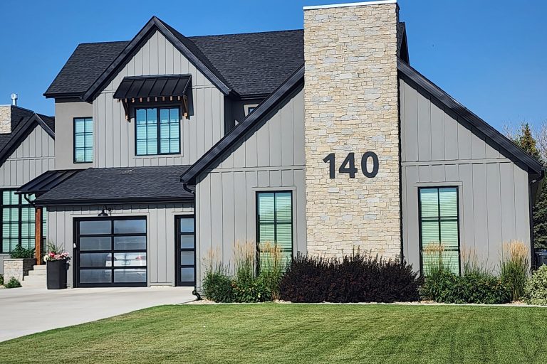 What Size House Numbers Should You Get? (Complete Guide)